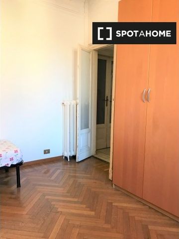 Viale Brianza, Milan, Lombardy 20127 - Photo 2