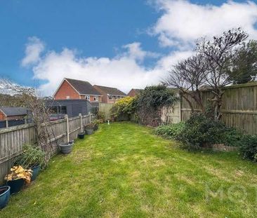 Willow Waye, Eythorne, CT15 - Photo 1