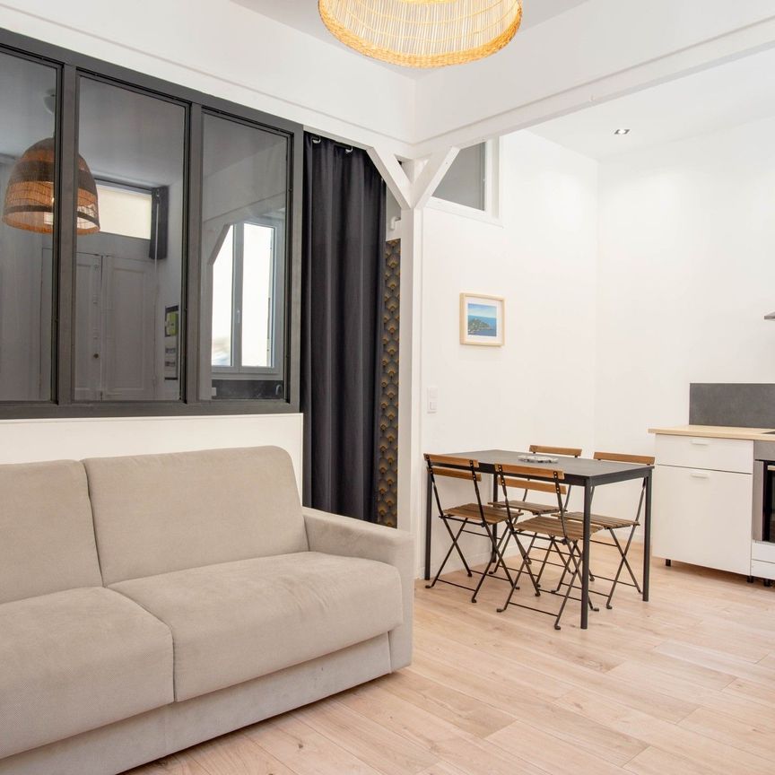 Location Appartement 2 pièces 28m² VILLEFRANCHE SUR MER 06230 - Photo 1