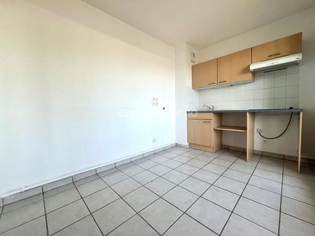 Location Appartement 1 pièce 35m² BAPEAUME LES ROUEN 76380 - Photo 5