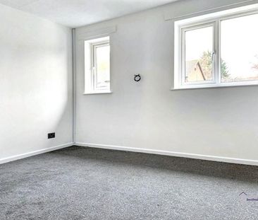 1 bedroom semi-detached house to rent - Photo 6