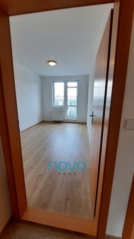 Pronájem bytu 3+kk 73 m² - Photo 2