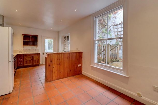 Archery Road, Leamington Spa - Photo 1