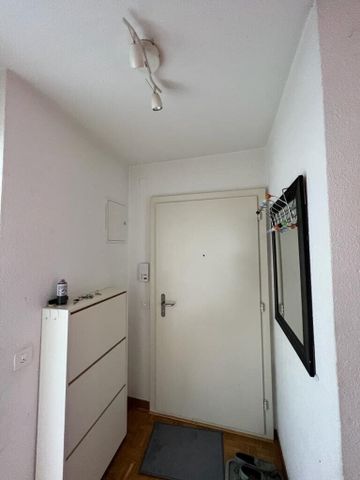 Fully furnished 3.5-room apartment in Glattbrugg, ideal for expats, families and professionals - Photo 4