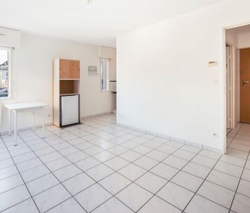 Location Appartement 1 pièce 25m² NANTES 44000 - Photo 3