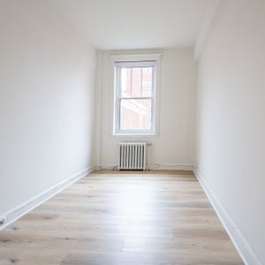 2 Bedrooms Unit - 229 Kensington, Westmount - Photo 2