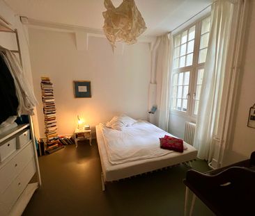 2 ZI-WOHNUNG IN BERN - ALTSTADT, MÖBLIERT, TEMPORÄR - Photo 3