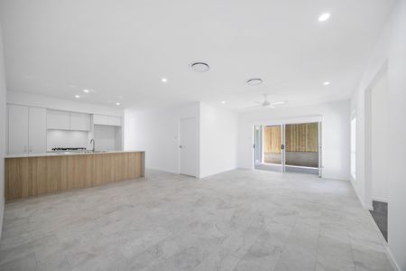 4 Makybe Diva Mews, Port Macquarie NSW 2444 - House For Rent | Domain - Photo 5