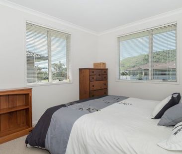 Spacious home in sought after location - Photo 5