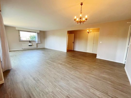 Location Appartement 5 pièces 120m² EVREUX 27000 - Photo 1