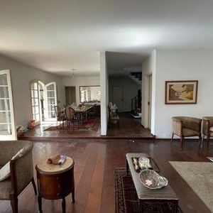 Casa para alugar com 367m², 5 quartos e 2 vagas - Foto 3