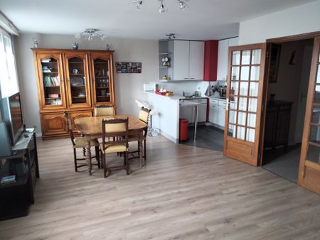 Location Appartement 3 pièces 83m² DINAN 22100 - Photo 3