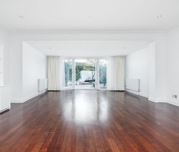 The Marlowes, St John’s Wood, NW8 - Photo 2