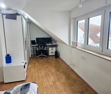 Schöne 2-Zimmer DG-Wohnung mit Dachterrasse! - Photo 5