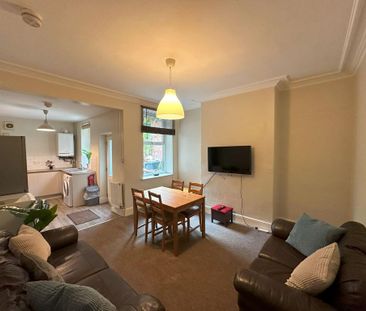 5 bedroom house share to rent - Photo 1