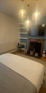 Room in a Shared House, Stephendale Road, SW6 - Photo 3