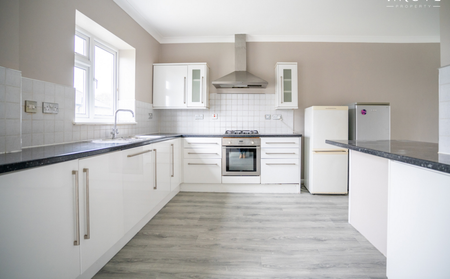 6 bedroom semi-detached house to rent - Photo 4