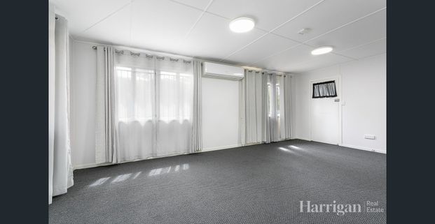 Spacious Windsor Gem - Photo 1