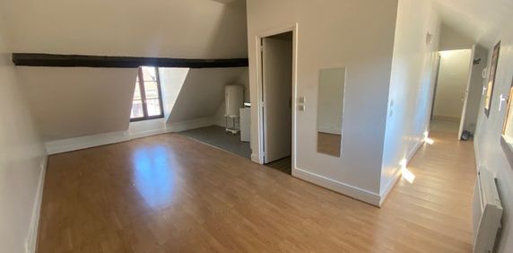 Location Appartement 1 pièce 21m² - Photo 2
