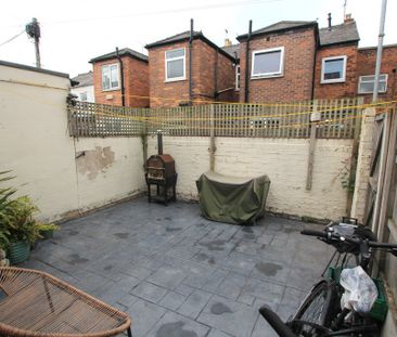 2 Bedroom End Terraced House, Chester - Photo 5