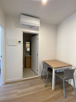 Malvern East - Photo 1