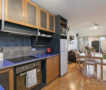 TICKS ALL OF THE BOXES! - Photo 5