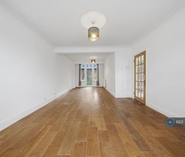 3 bedroom terraced house to rent - Photo 6