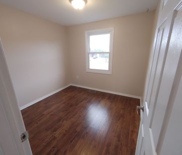 For Lease - 25B Cundles Road, Barrie, Ontario - Photo 6