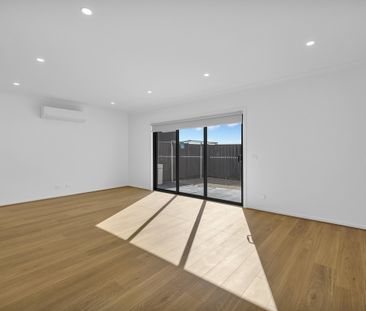 Brand New 4 bedroom home - Photo 1