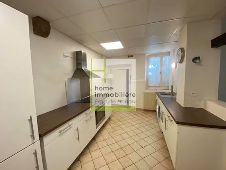 STRASBOURG PLACE SAINTE MADELEINE Bel appartement F3 de 66m² en rez de chaussée - Photo 4