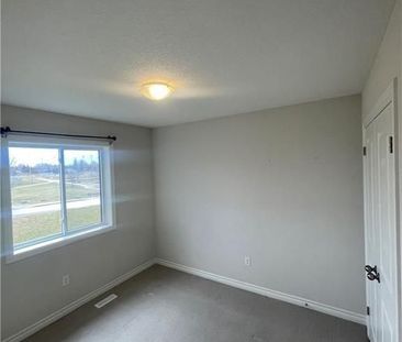 For Lease - 1266 Michael Circle, London East, Ontario - Photo 1