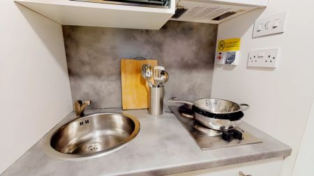 Bronze Studio - Photo 2