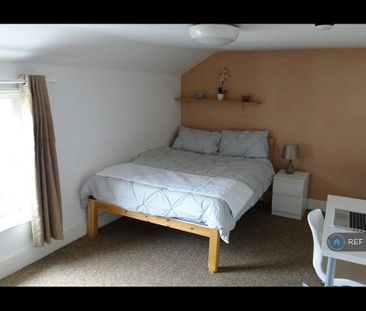 3 bedroom maisonette to rent - Photo 4