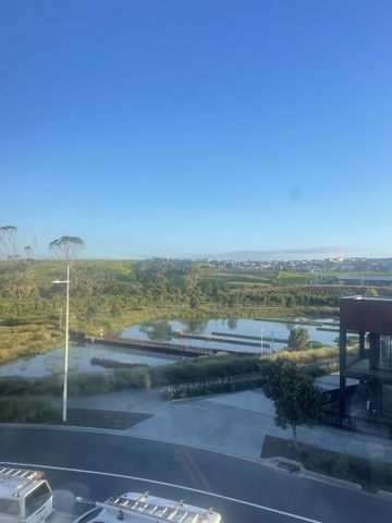 7 Longshore Drive, Long Bay - Photo 3