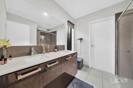 Family Home at a Great Location! - Photo 4