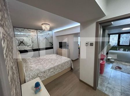 Apartament cu 3 camere, 110 mp utili, incalzire in pardoseala, zona ultracentral - Photo 3