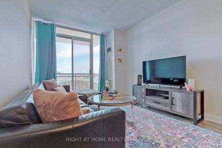 For Lease - 350 Red Maple Road Unit# 817, Richmond Hill, Ontario - Photo 3