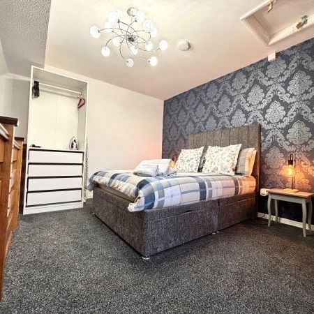 Joseph Way, Stratford-upon-Avon, CV37 - Photo 1