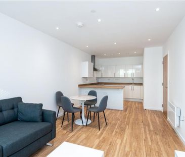 2 bedroom flat to rent - Photo 1