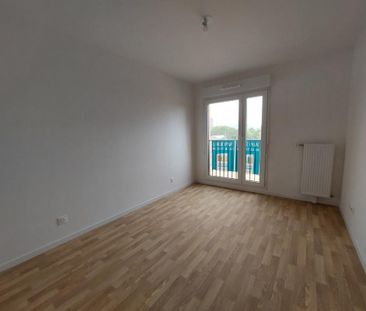 Location Appartement 3 pièces 73m² ROUEN 76100 - Photo 3