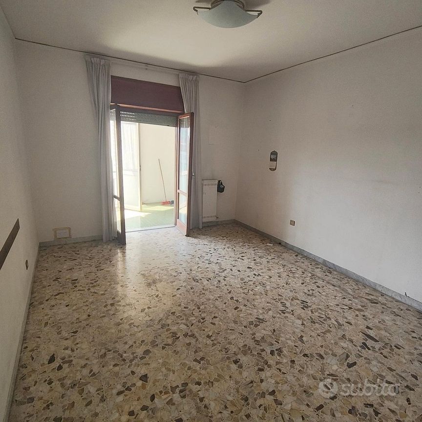Appartamento 3 stanze + accessori + veranda - Photo 1