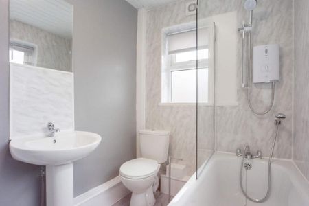 5 bedroom house to rent - Photo 2