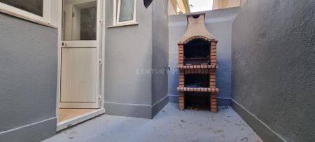 Apartamento T1 para Arrendamento na Zona Histórica de Lisboa - Photo 4