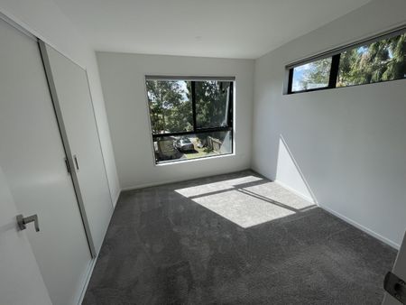 23 Red Arches Road, Henderson - Photo 2