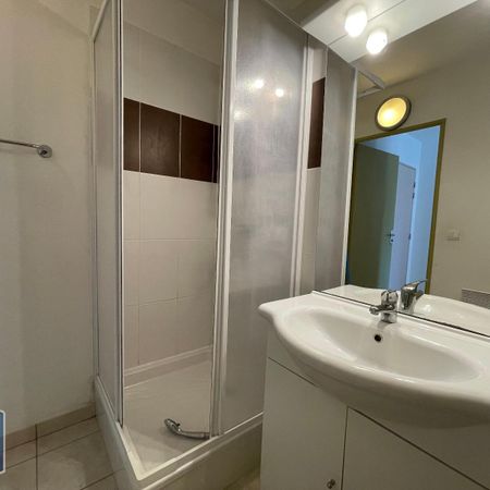 Location Appartement 1 pièce 19m² BEZIERS 34500 - Photo 3