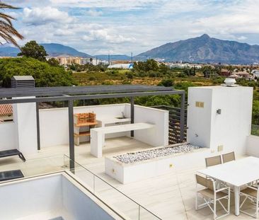 Luxury Villa for rent in San Pedro de Alcántara, Spain - Photo 5