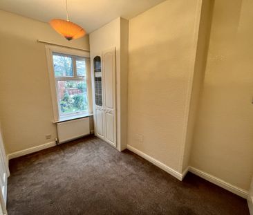 ***Two double bedrooms*** easy access into Derby city centre + Roya... - Photo 1