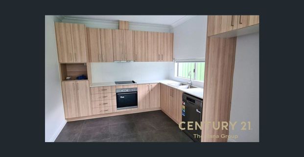 Stylish, Nearly-New 2-Bedroom Granny Flat – Private & Convenient Living - Photo 1