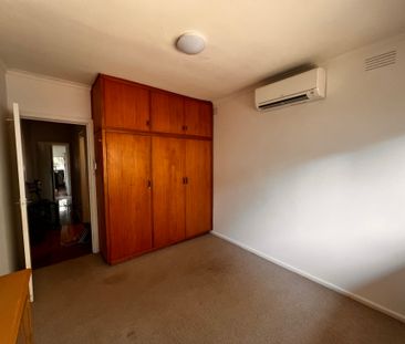 Briar Hill - Photo 3