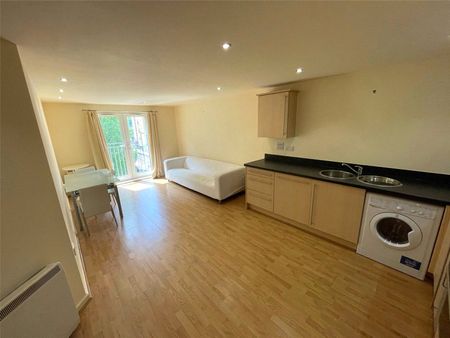 Walker House, 6 Elmira Way, Salford Quays, Salford, M5 3DU - Photo 3